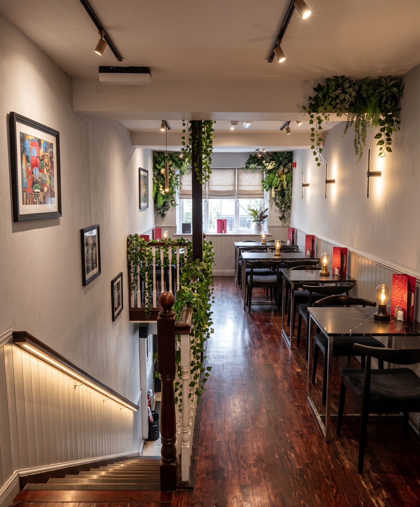 Sushie restaurant interior